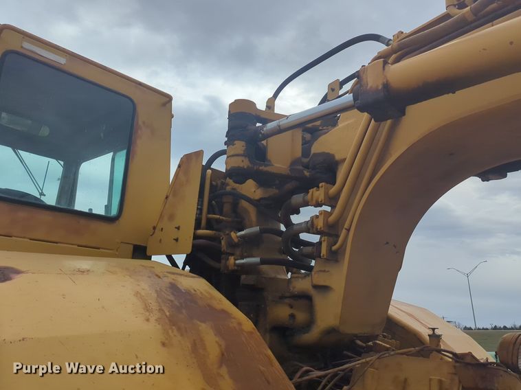 image for item NZ9403 1984 Caterpillar 615 elevating scraper