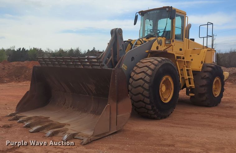image for item NZ9433 2004 Volvo L220E wheel loader