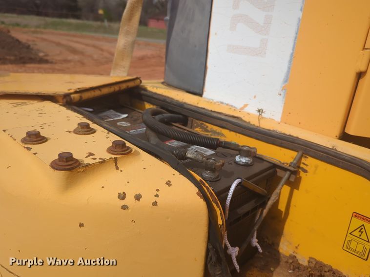 image for item NZ9433 2004 Volvo L220E wheel loader