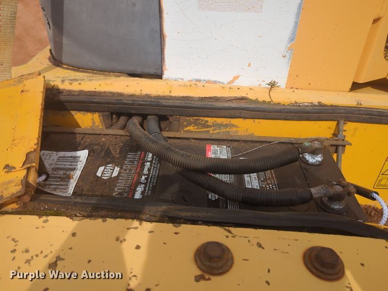 image for item NZ9433 2004 Volvo L220E wheel loader