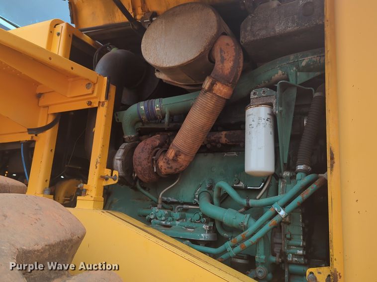 image for item NZ9433 2004 Volvo L220E wheel loader