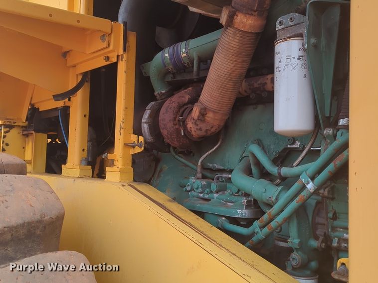 image for item NZ9433 2004 Volvo L220E wheel loader