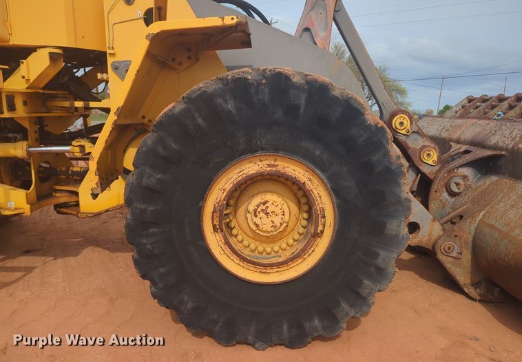 image for item NZ9433 2004 Volvo L220E wheel loader