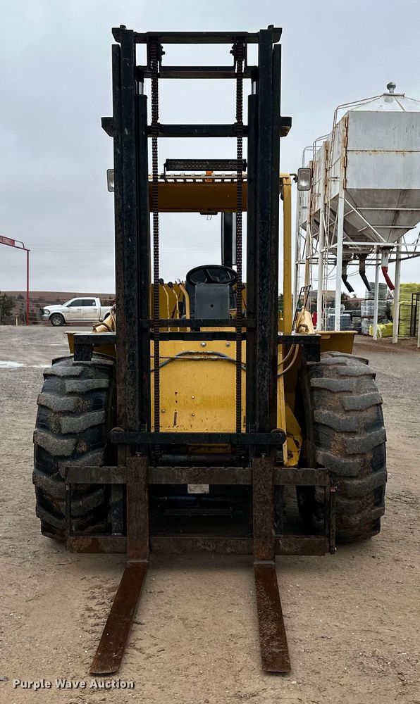 image for item OA9664 2005 Mastercraft C-06-1306 forklift