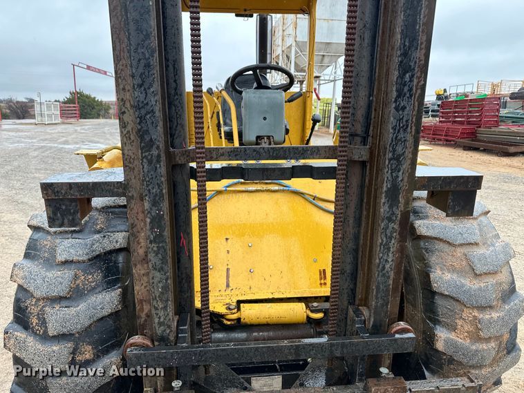 image for item OA9664 2005 Mastercraft C-06-1306 forklift