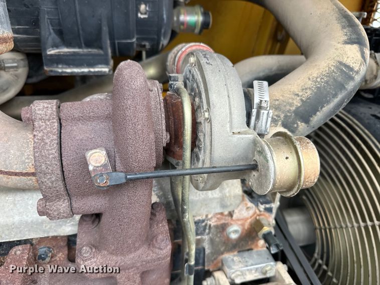 image for item OA9664 2005 Mastercraft C-06-1306 forklift