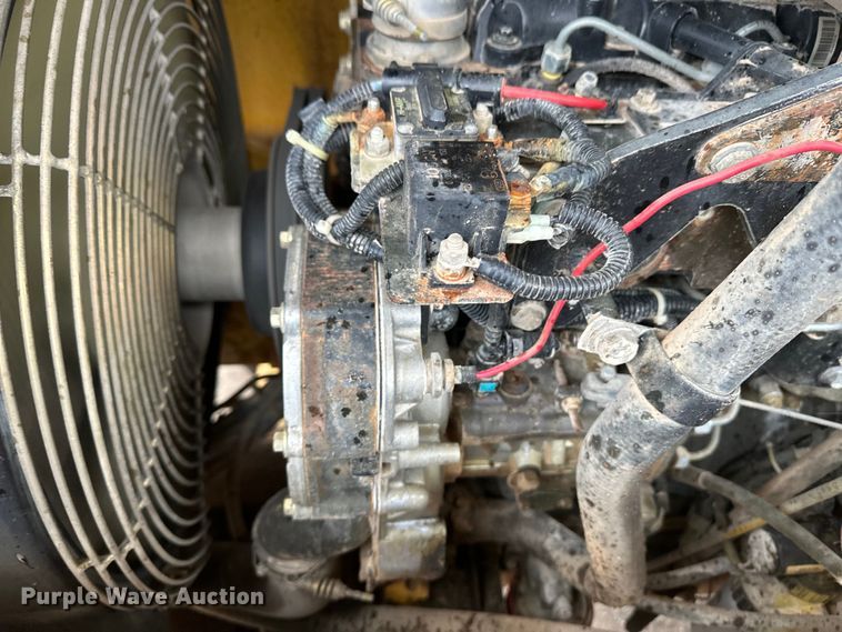 image for item OA9664 2005 Mastercraft C-06-1306 forklift