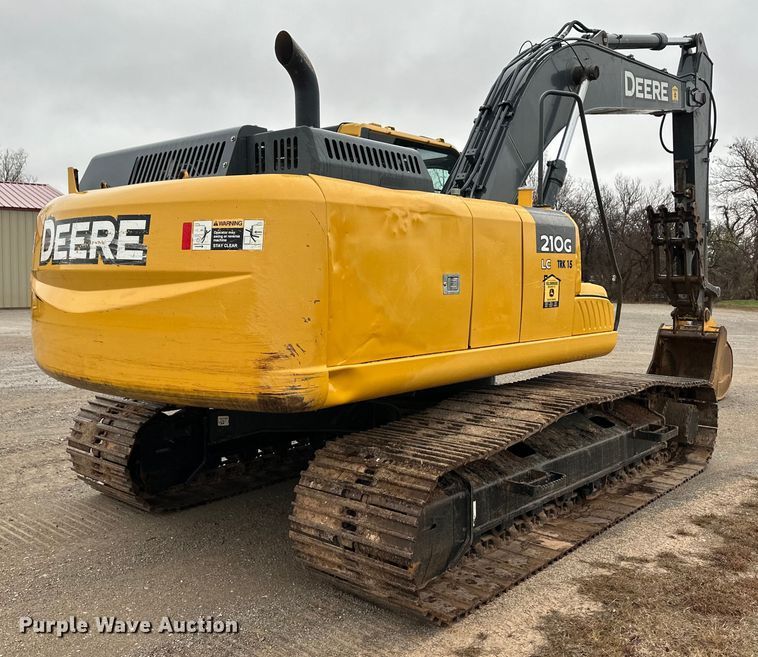 image for item OA9665 2015 John Deere 210G LC excavator