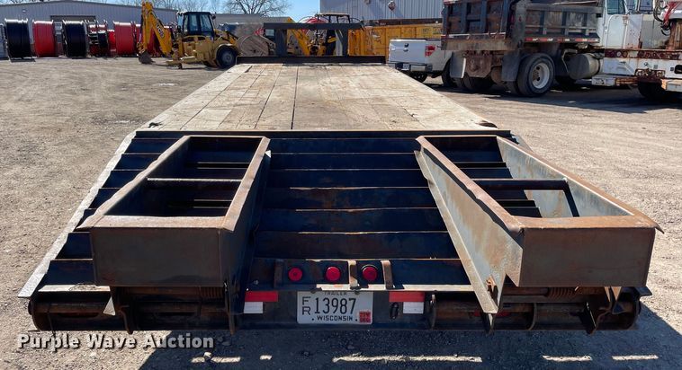 image for item OG9841 2003 Felling  equipment trailer