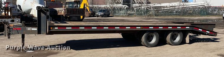 image for item OG9841 2003 Felling  equipment trailer