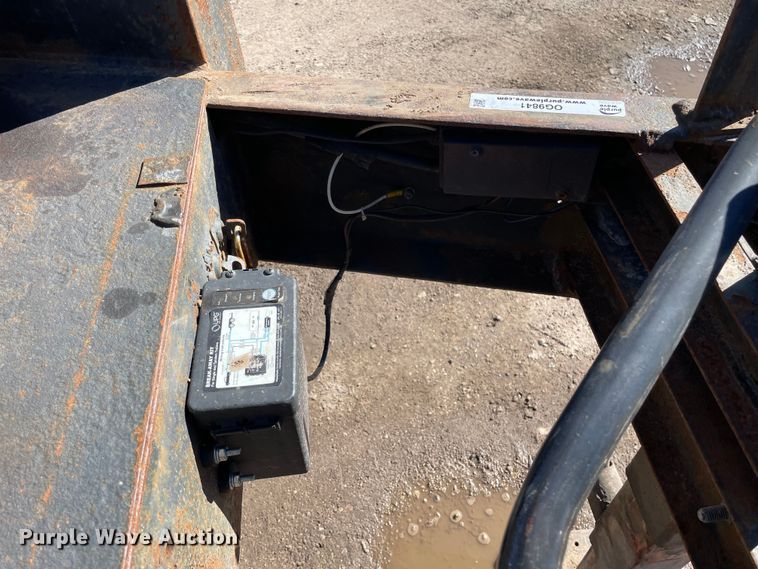 image for item OG9841 2003 Felling  equipment trailer