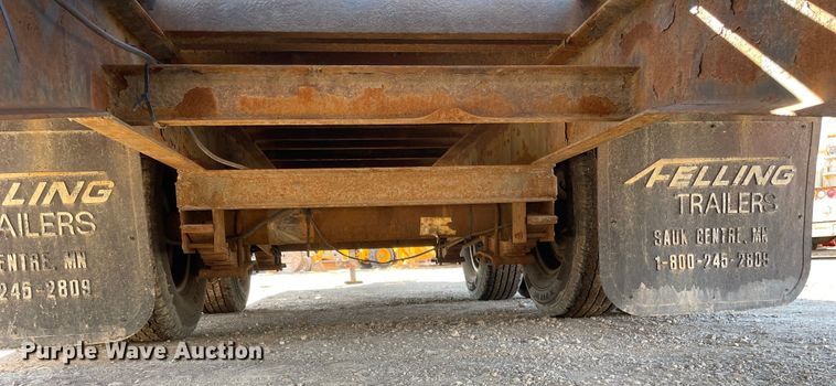 image for item OG9841 2003 Felling  equipment trailer