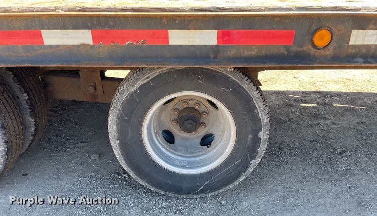 image for item OG9841 2003 Felling  equipment trailer