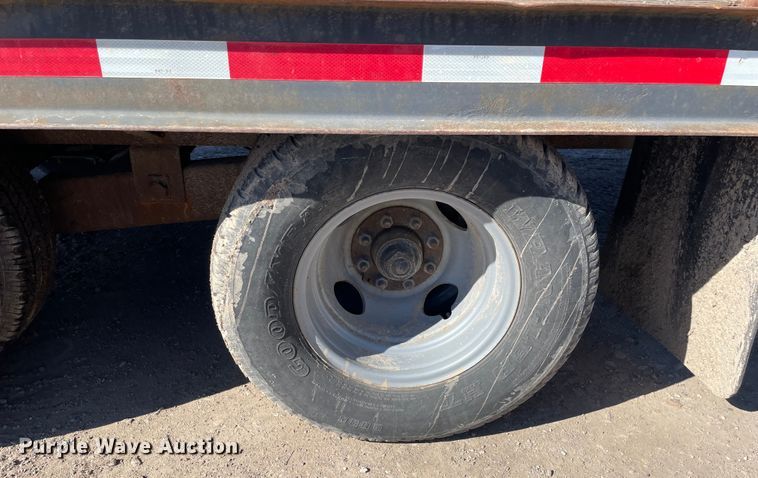 image for item OG9841 2003 Felling  equipment trailer