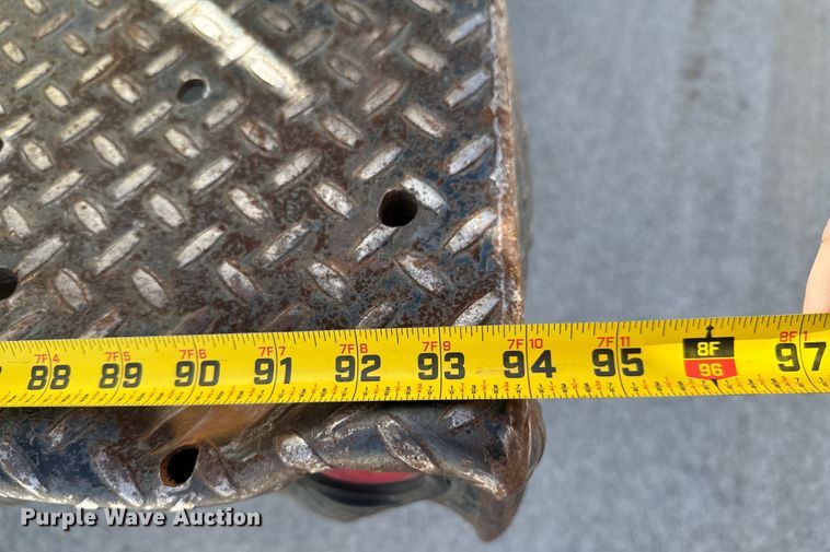 image for item OJ9660 2009 Sterling 5500 bucket truck