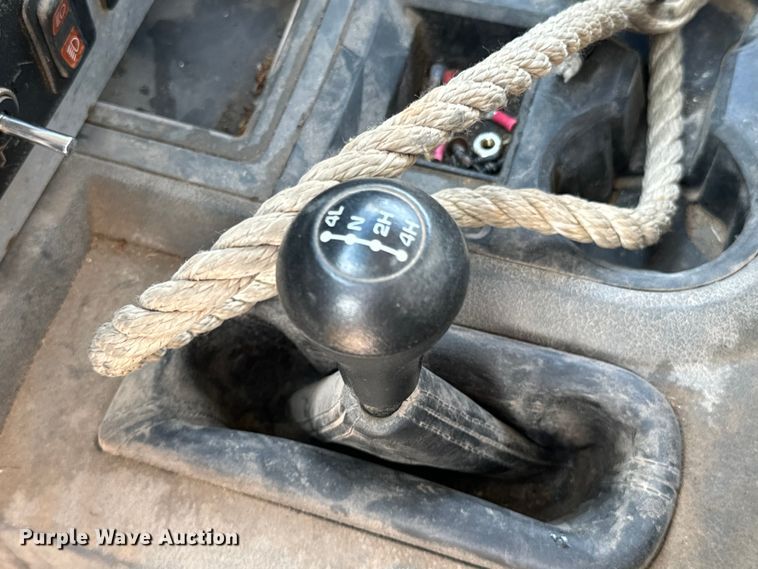 image for item OJ9660 2009 Sterling 5500 bucket truck