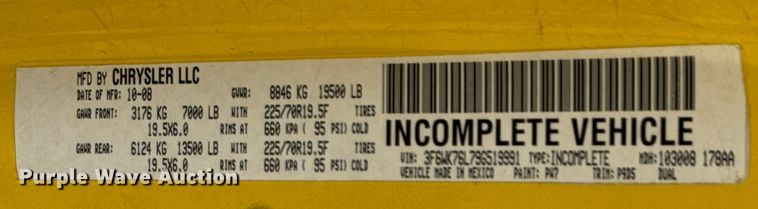 image for item OJ9660 2009 Sterling 5500 bucket truck