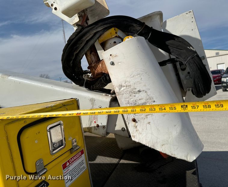 image for item OJ9661 2014 Dodge Ram 5500 bucket truck