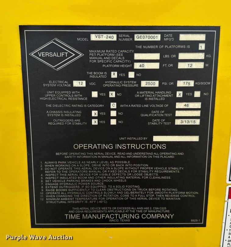 image for item OJ9661 2014 Dodge Ram 5500 bucket truck