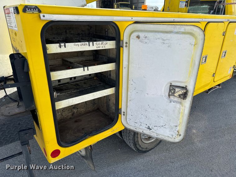 image for item OJ9661 2014 Dodge Ram 5500 bucket truck