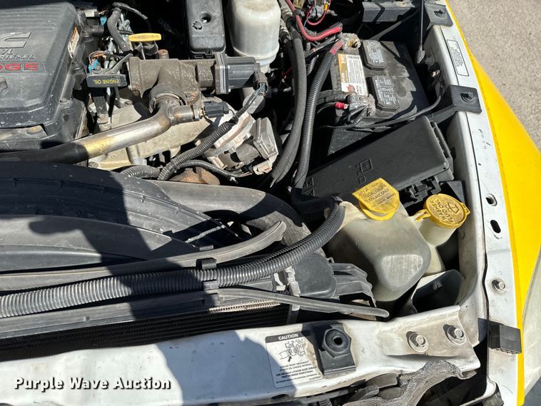 image for item OJ9662 2008 Dodge Ram 5500HD bucket truck