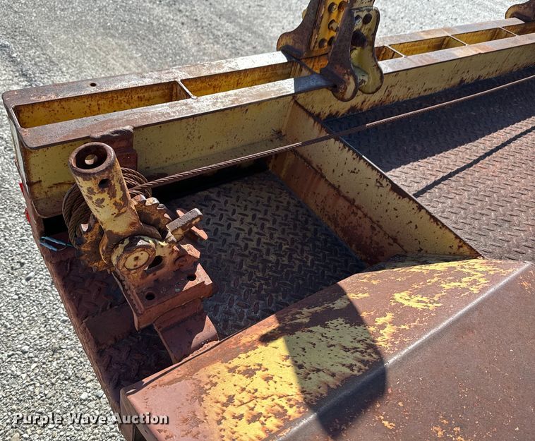 image for item OJ9666 1989 Shop built pole trailer