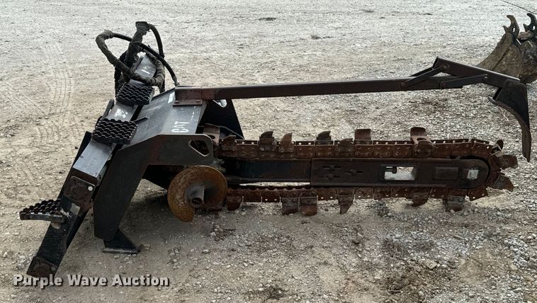 image for item OJ9683 Caterpillar T9 skid steer trencher