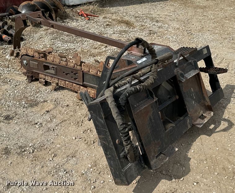 image for item OJ9683 Caterpillar T9 skid steer trencher