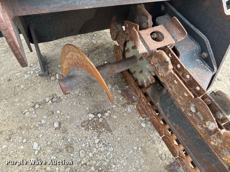 image for item OJ9683 Caterpillar T9 skid steer trencher