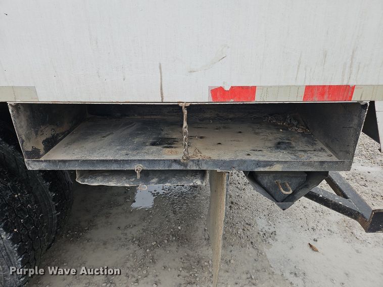 image for item OK9817 2005 International  4300 forestry bucket truck