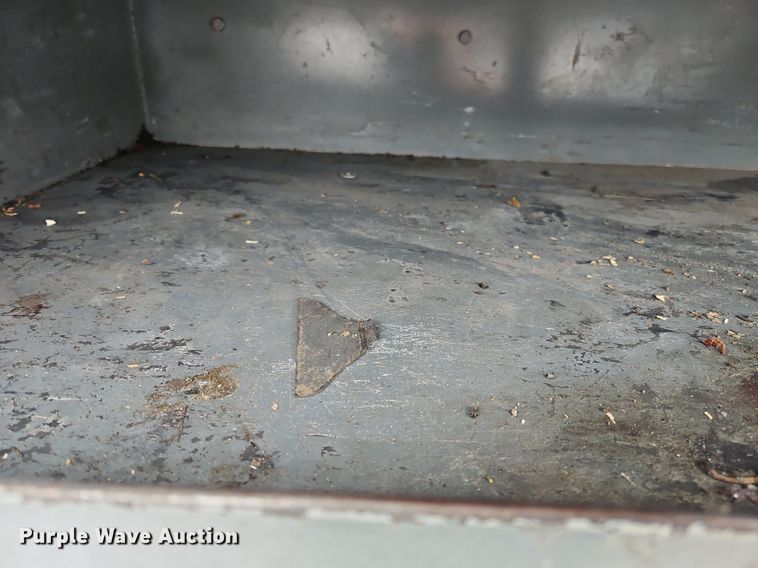 image for item OK9817 2005 International  4300 forestry bucket truck