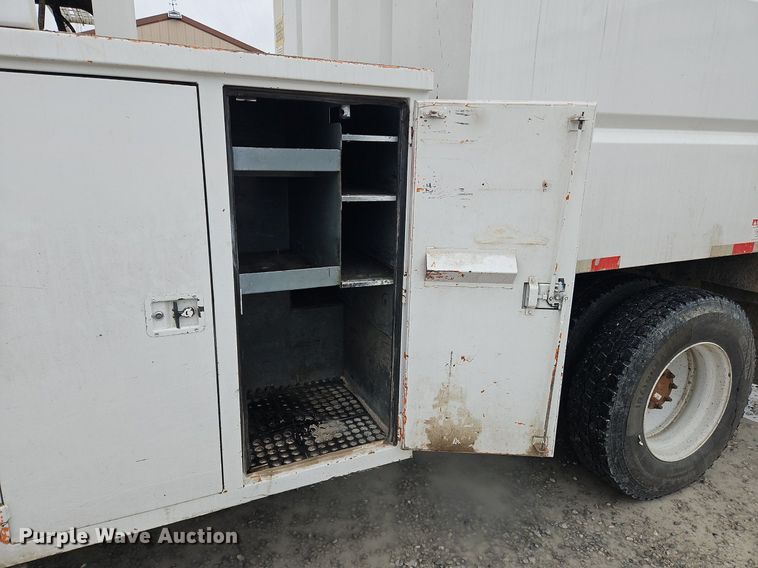 image for item OK9817 2005 International  4300 forestry bucket truck