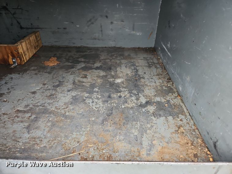 image for item OK9817 2005 International  4300 forestry bucket truck