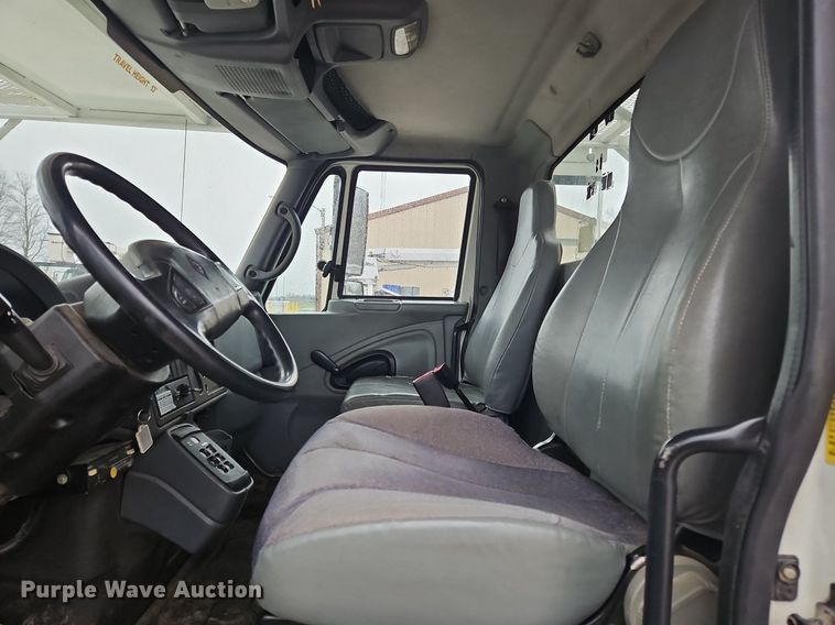 image for item OK9817 2005 International  4300 forestry bucket truck