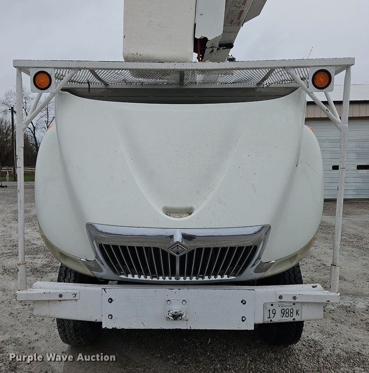 image for item OK9817 2005 International  4300 forestry bucket truck