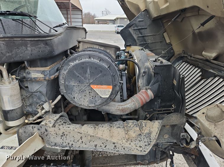 image for item OK9817 2005 International  4300 forestry bucket truck