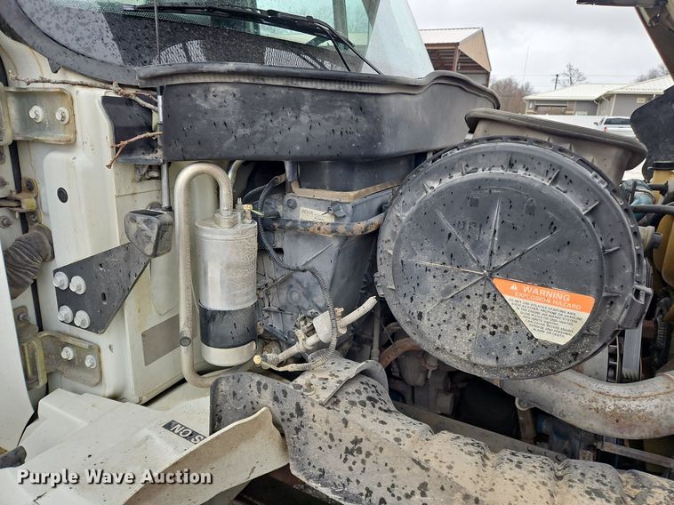 image for item OK9817 2005 International  4300 forestry bucket truck