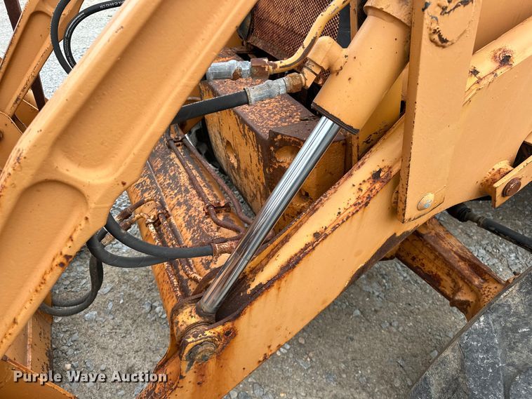 image for item OM9265 Case 580SK  backhoe