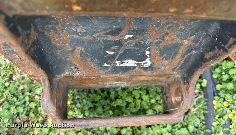 image for item OM9267 Excavator breaker