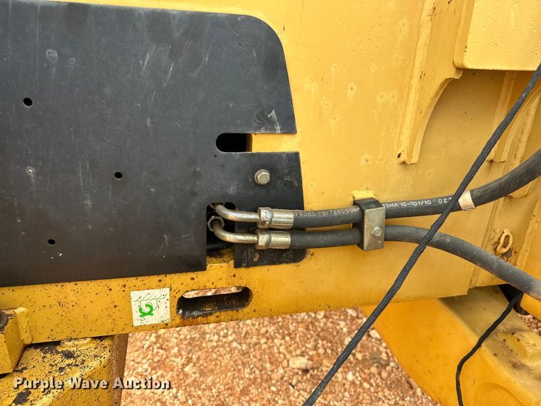 image for item OM9270 2004 Caterpillar  TH360B telehandler