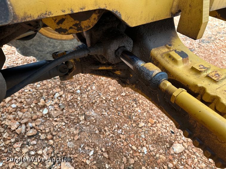 image for item OM9270 2004 Caterpillar  TH360B telehandler