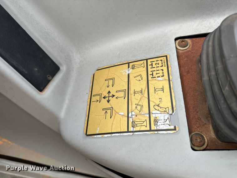 image for item OM9270 2004 Caterpillar  TH360B telehandler