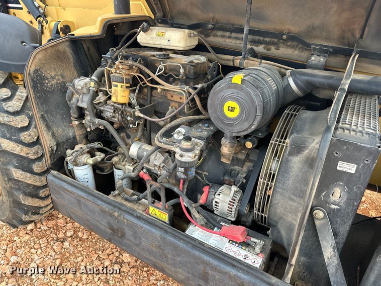 image for item OM9270 2004 Caterpillar  TH360B telehandler