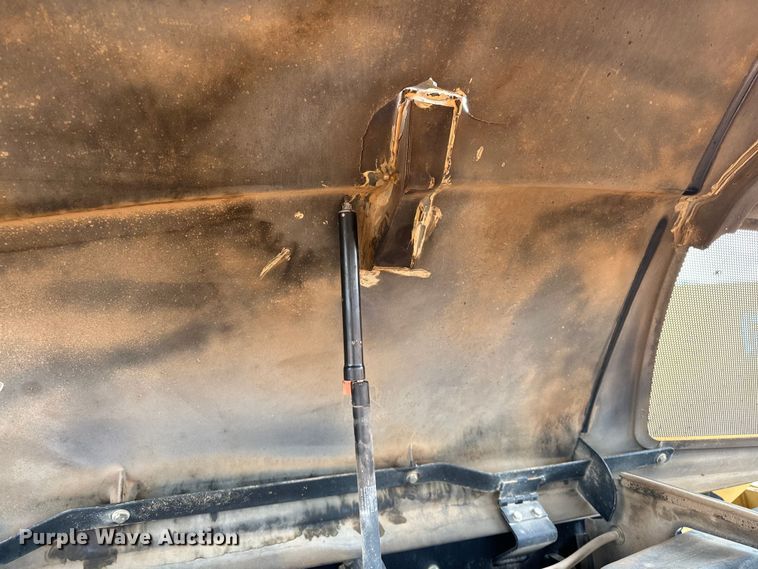 image for item OM9270 2004 Caterpillar  TH360B telehandler