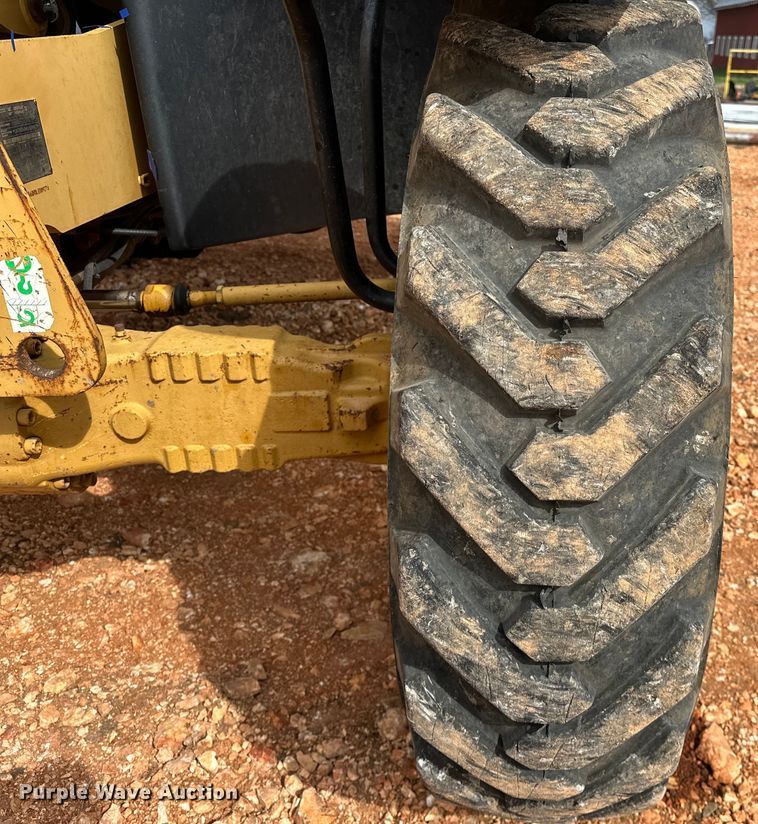 image for item OM9270 2004 Caterpillar  TH360B telehandler