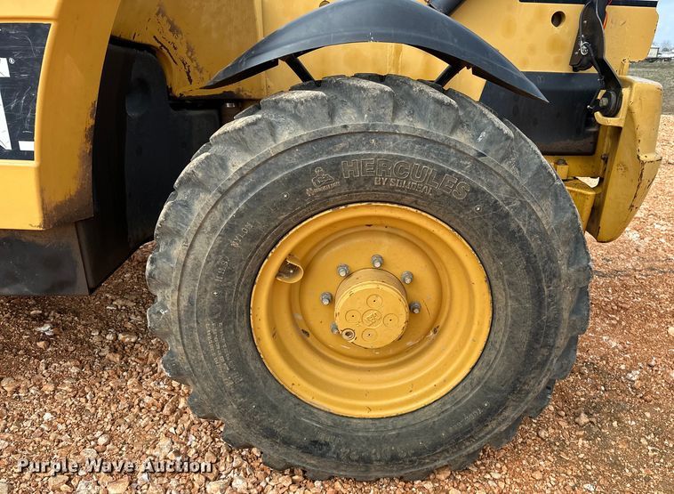 image for item OM9270 2004 Caterpillar  TH360B telehandler