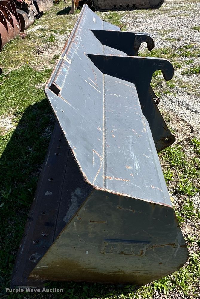 image for item OM9295 Caterpillar  WW10100013 bucket