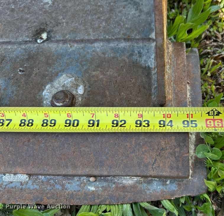 image for item OM9295 Caterpillar  WW10100013 bucket