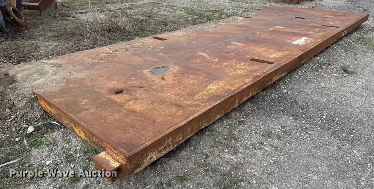 image for item OM9948 Trench box