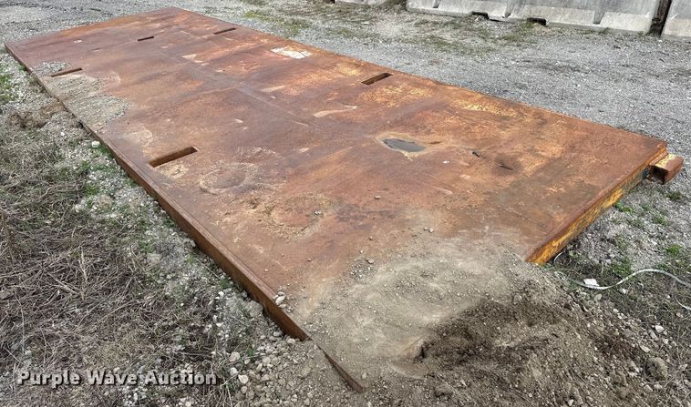 image for item OM9948 Trench box